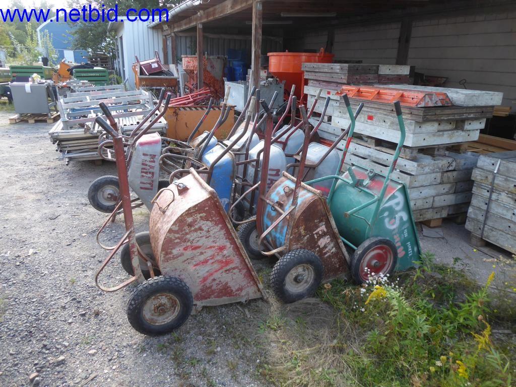 Maszyny budowlane, pojazdy, sprzęt biurowy, kontenery biurowe-3