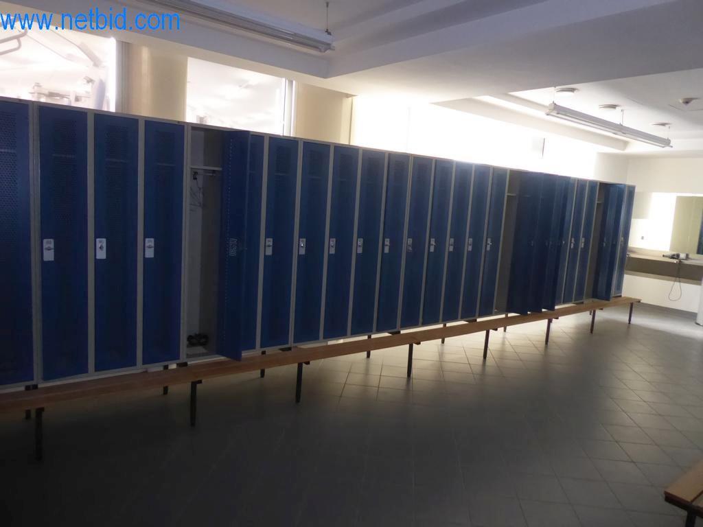 Equipos e instalaciones de fitness-1