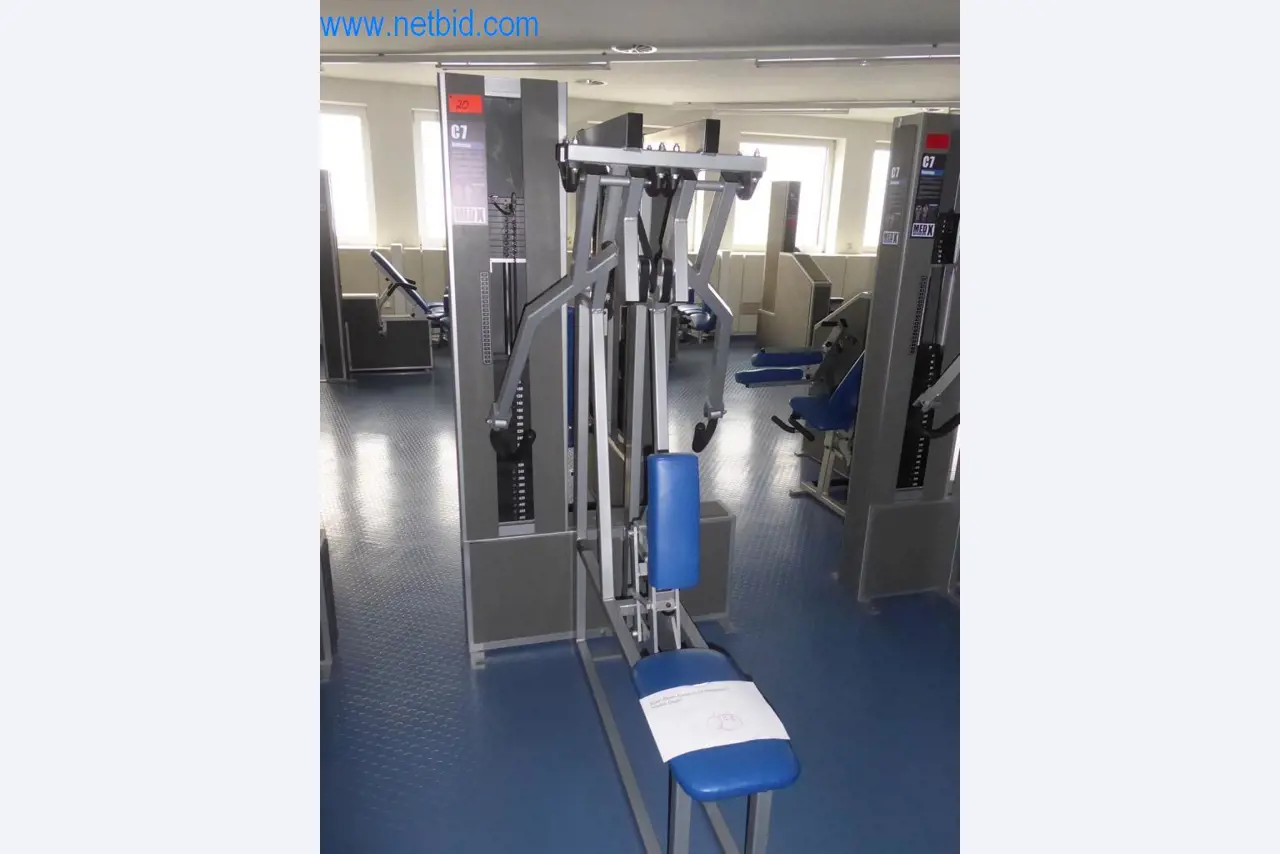 Equipos e instalaciones de fitness-1