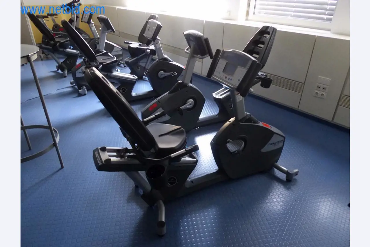 Fitness vybavení a zařízení-1