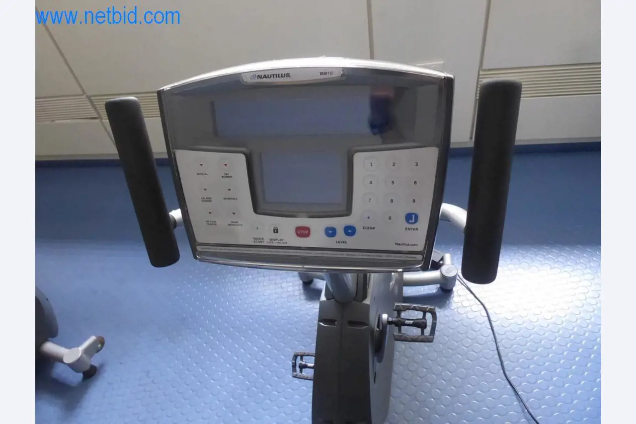 Equipos e instalaciones de fitness-2