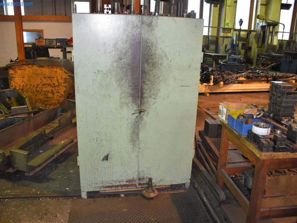 Metallbearbeitungsmaschinen -21