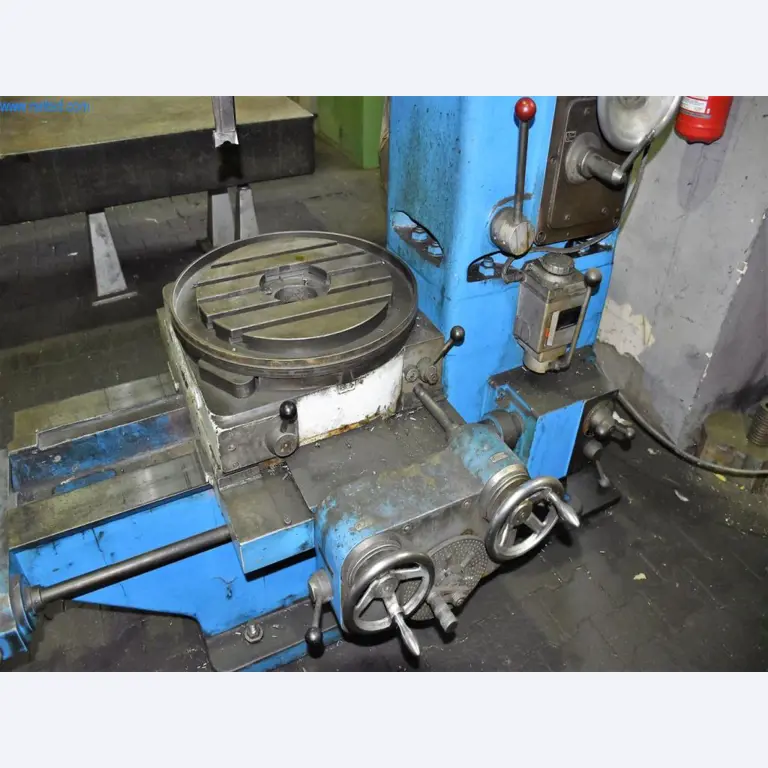 Machines pour le travail du métal-4