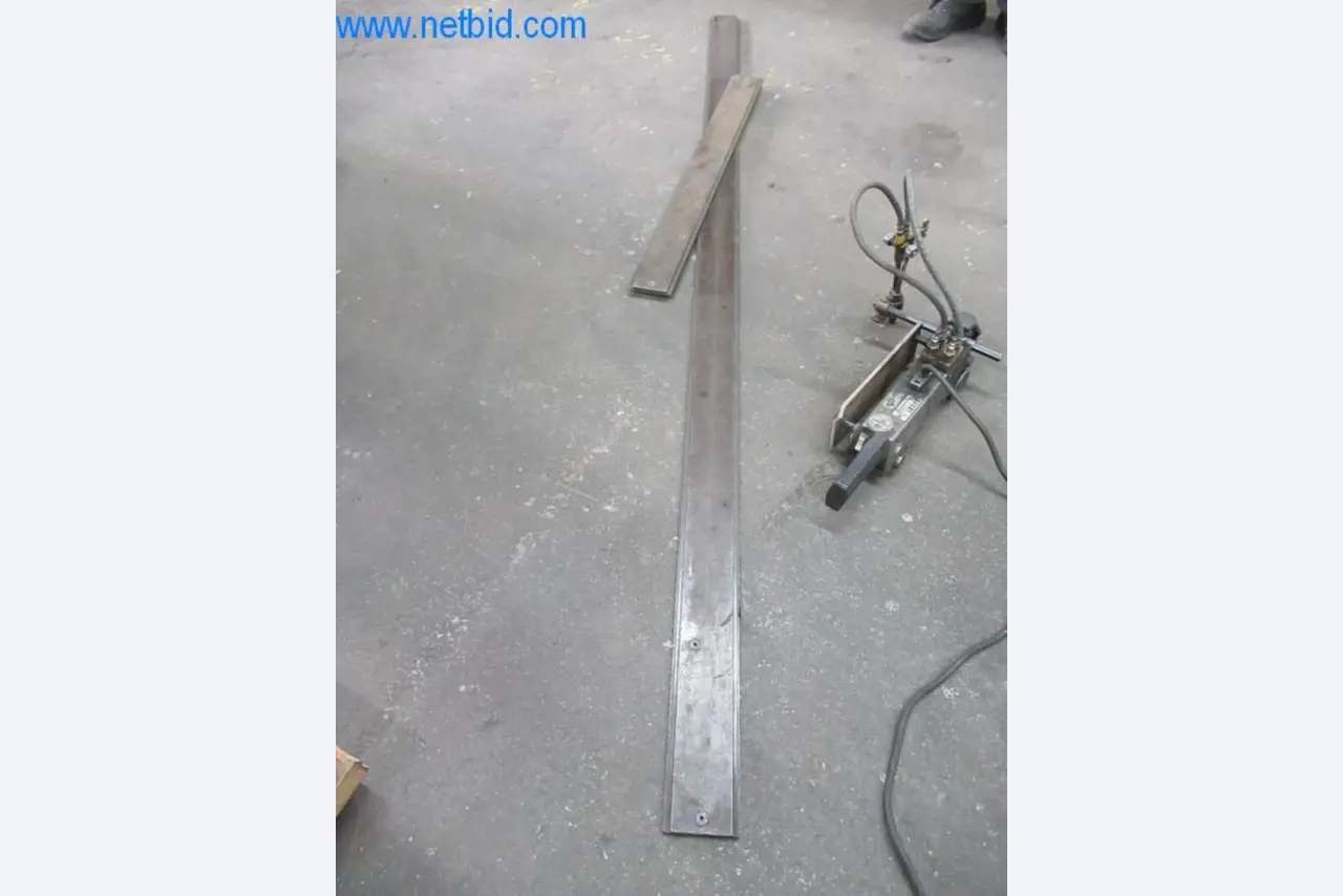 Machines for metal construction and locksmith machines-3