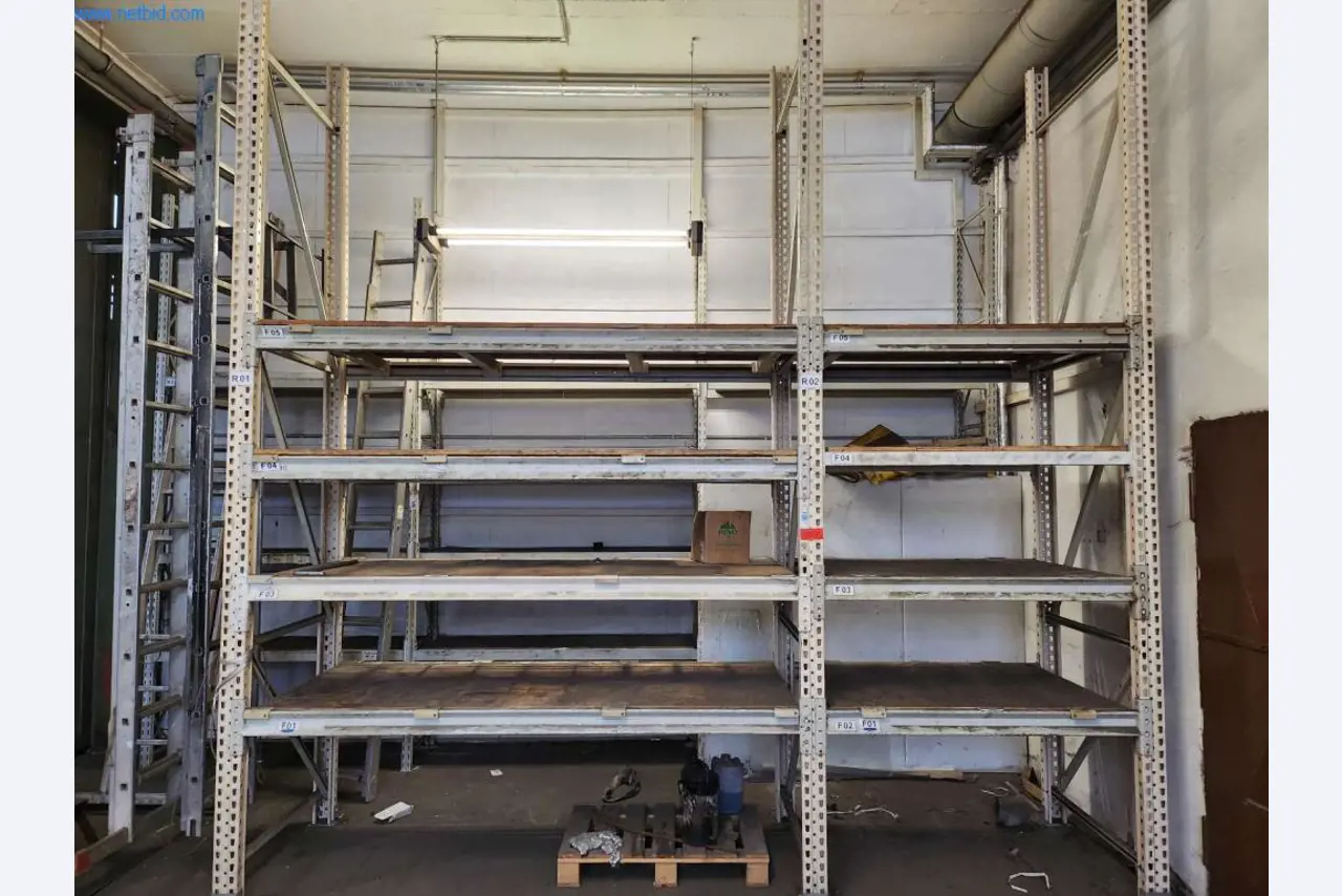 Equipos operativos y comerciales-1