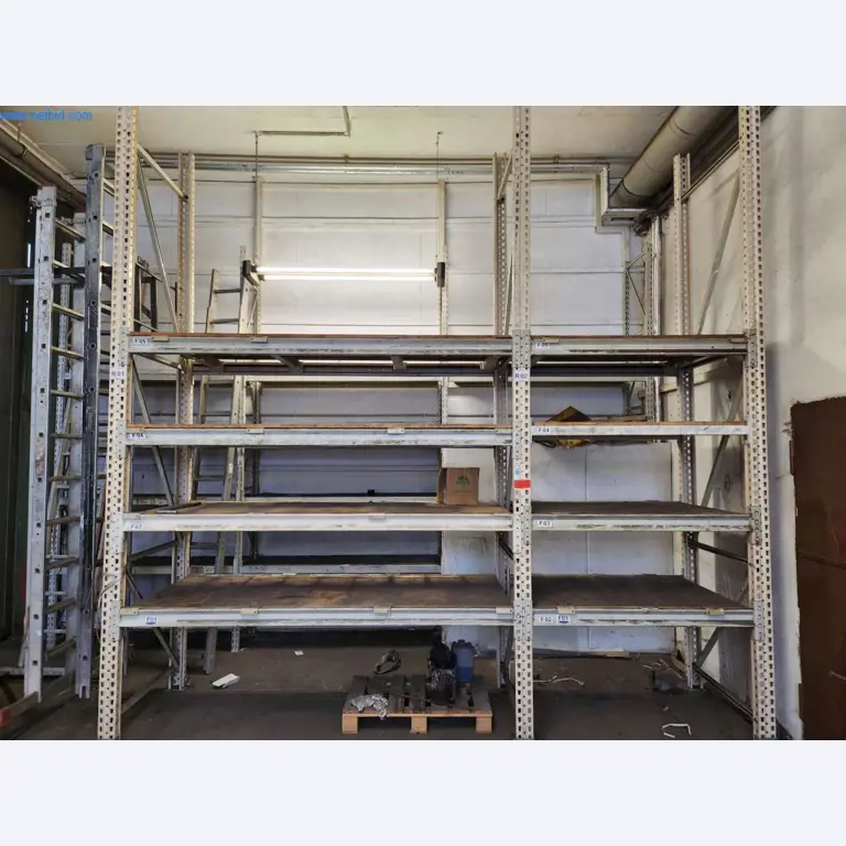 Equipos operativos y comerciales-1