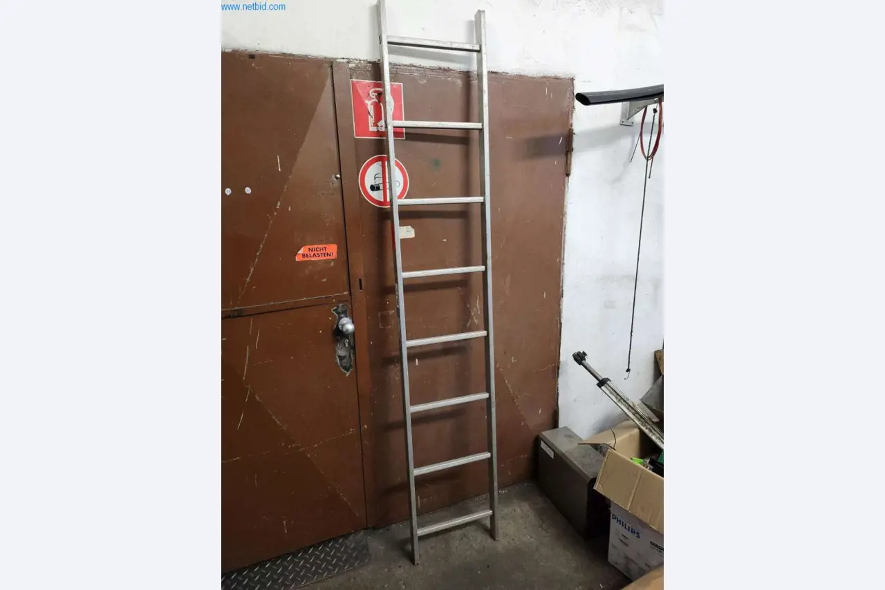 Equipamento operacional e comercial-1