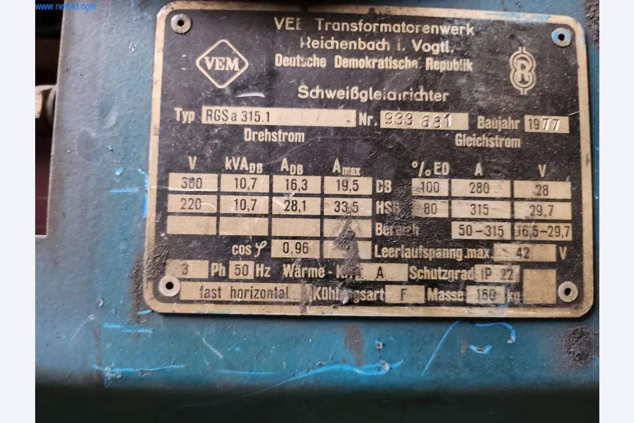 Betriebs- und Geschäftsaussattung-3