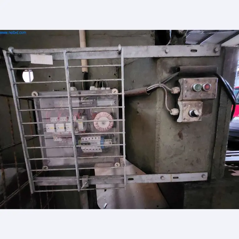 Equipamento operacional e comercial-4
