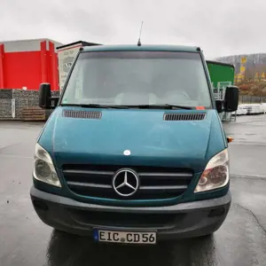 Transporteur Mercedes-Benz Sprinter 516 CDI