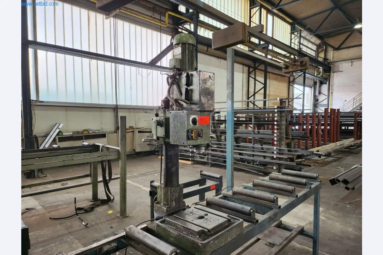 Provozní a obchodní vybavení-2