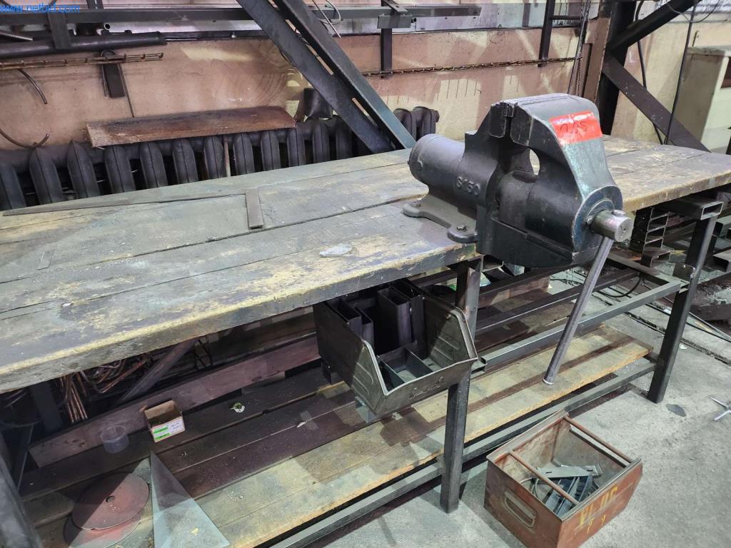 Betriebs- und Geschäftsaussattung-3