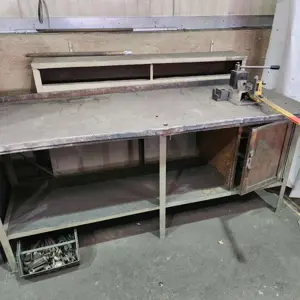 Manual bending machine