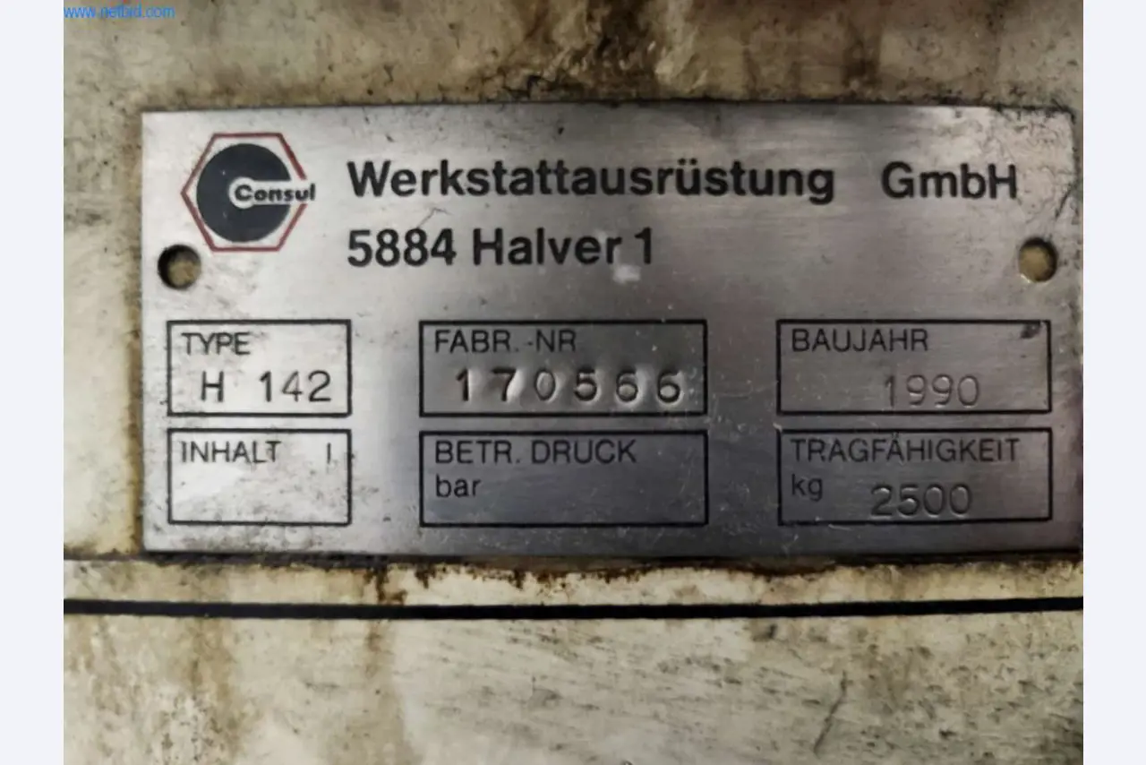 Betriebs- und Geschäftsaussattung-2