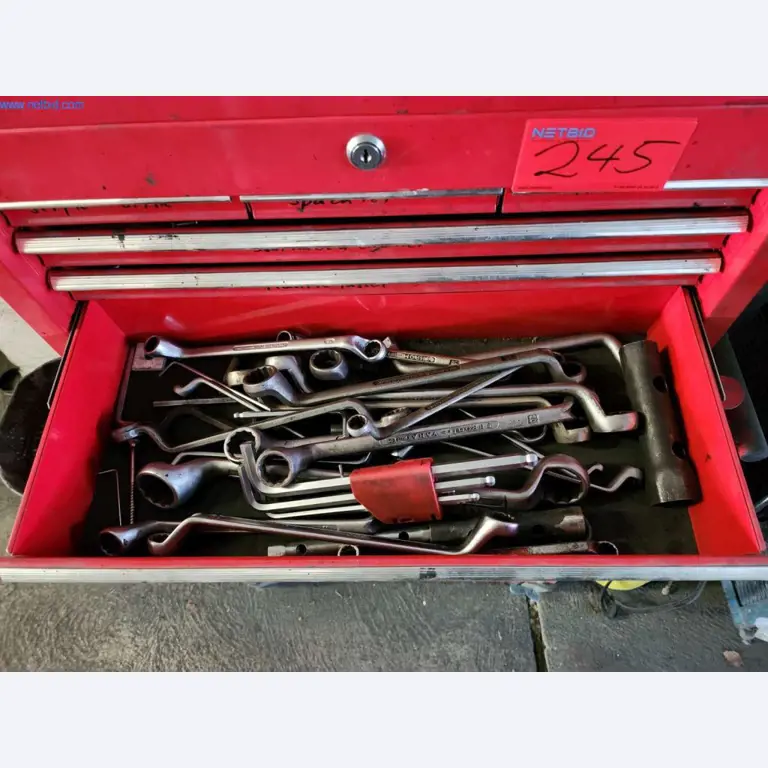 Equipos operativos y comerciales-3