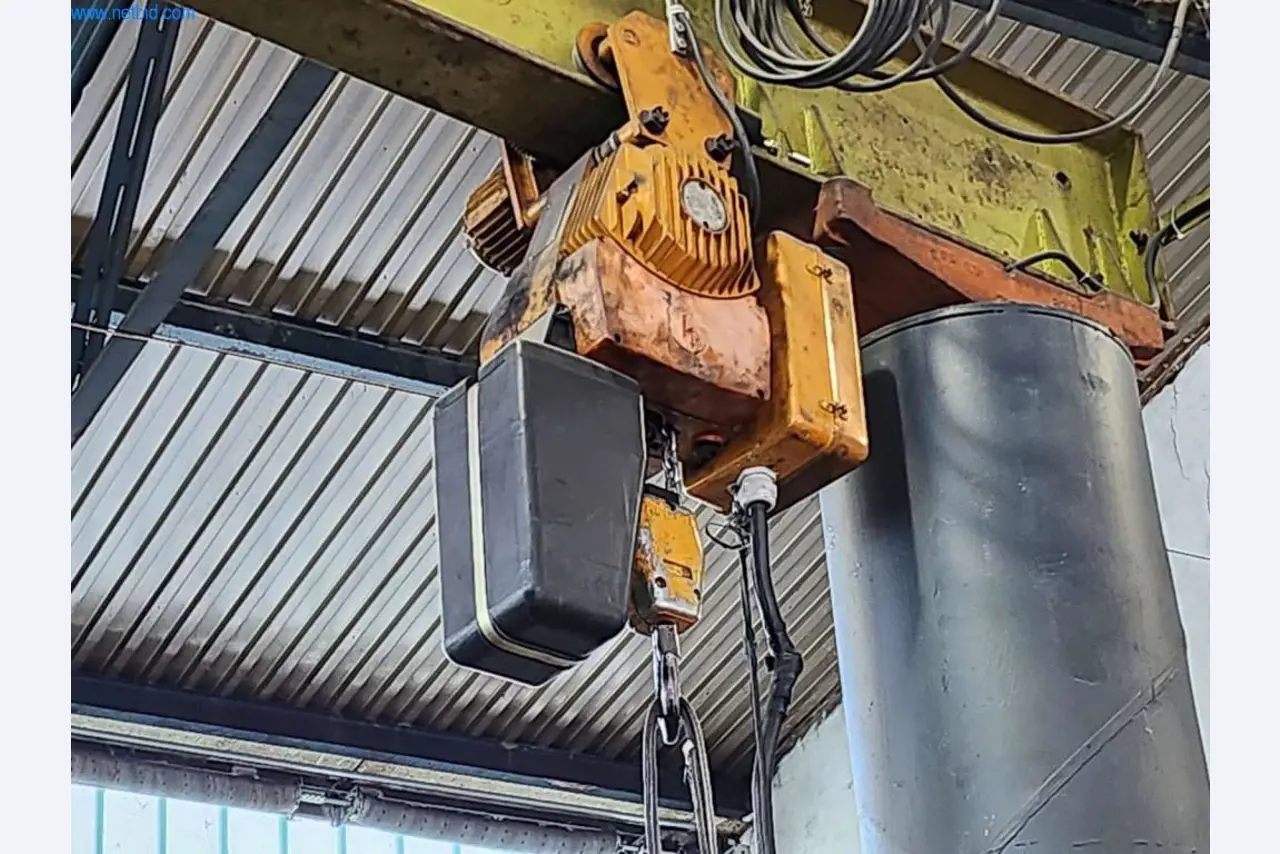 Sprzęt operacyjny i biznesowy-3