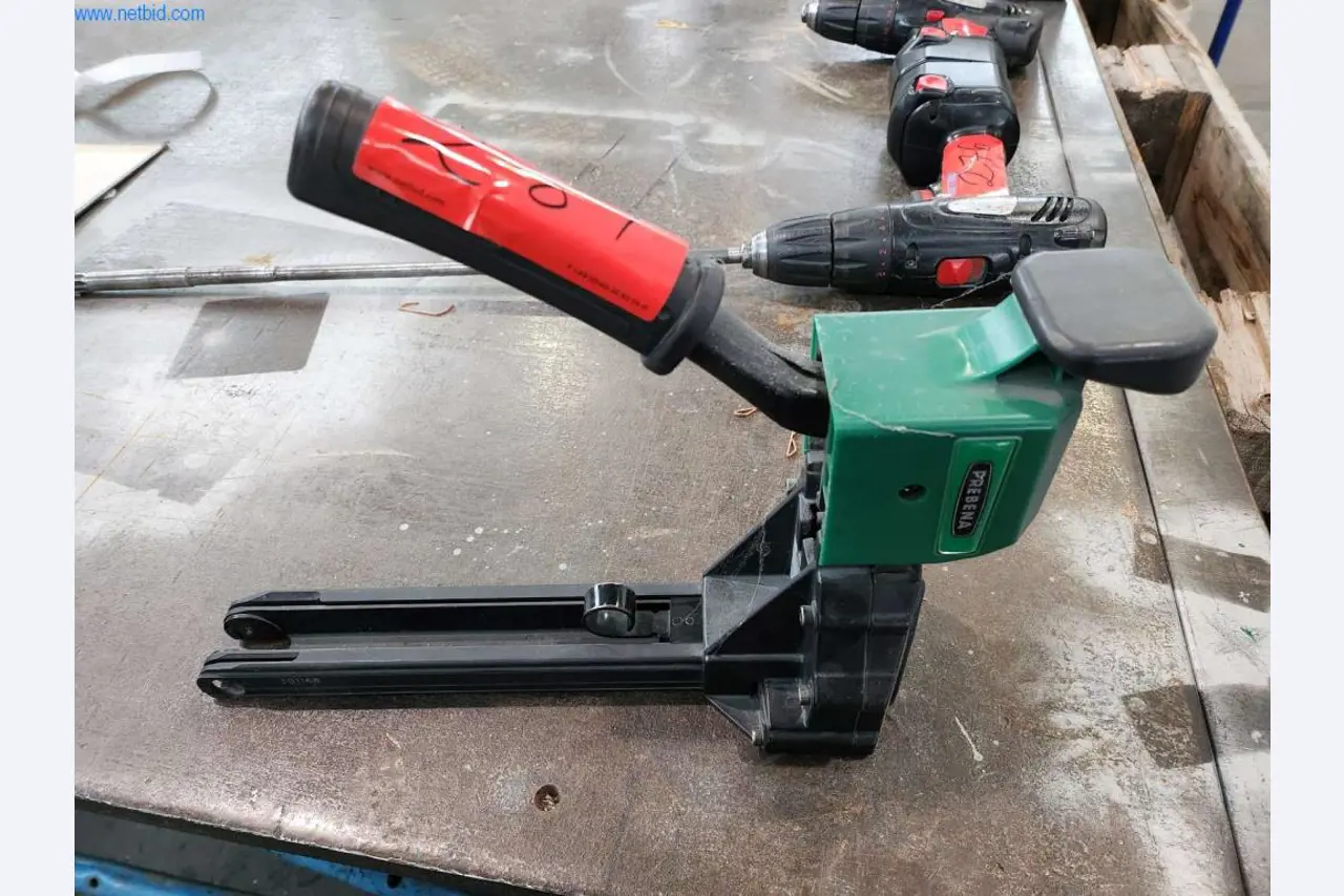 Provozní a obchodní vybavení-1