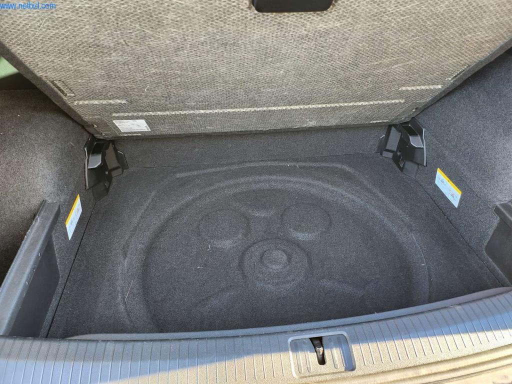 Equipamento operacional e comercial-8