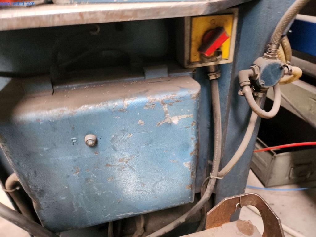 Betriebs- und Geschäftsaussattung-2