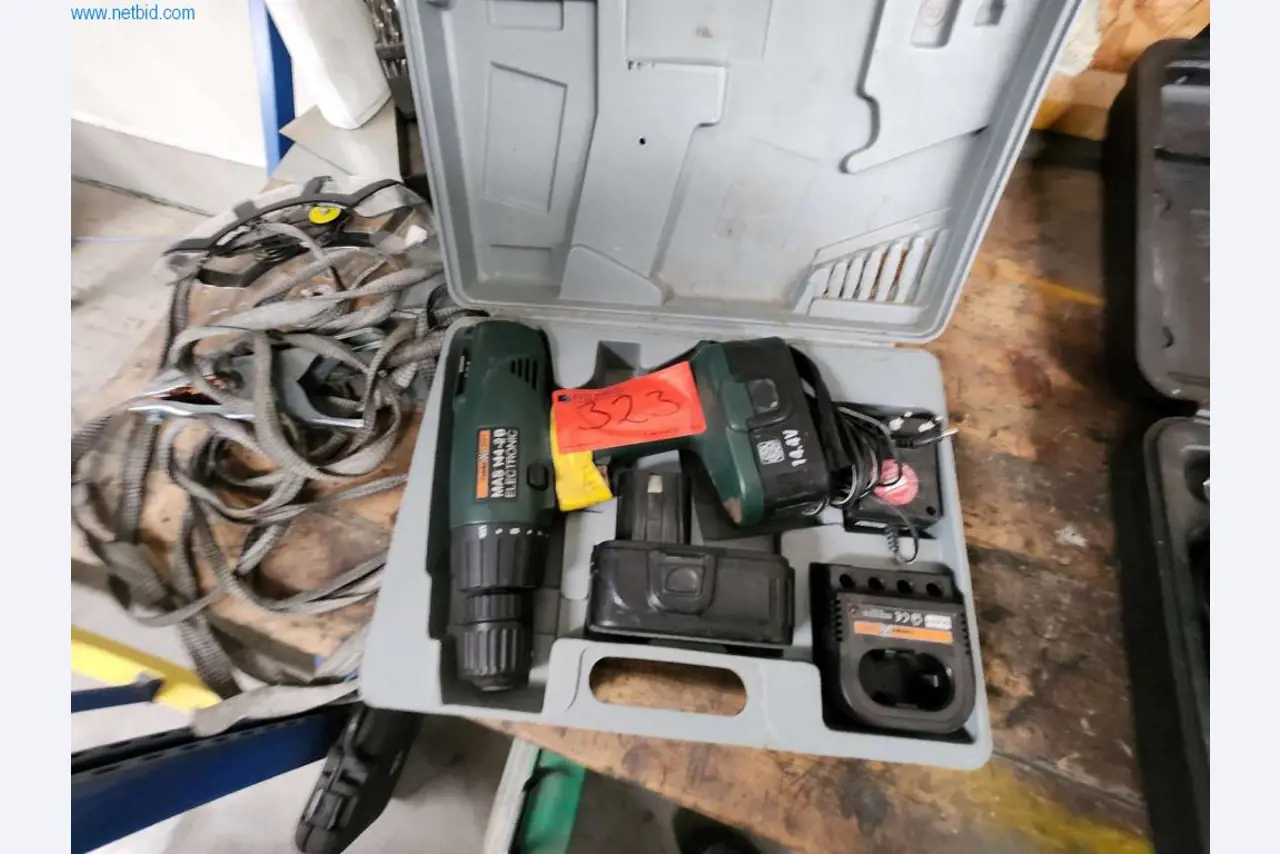 Provozní a obchodní vybavení-1