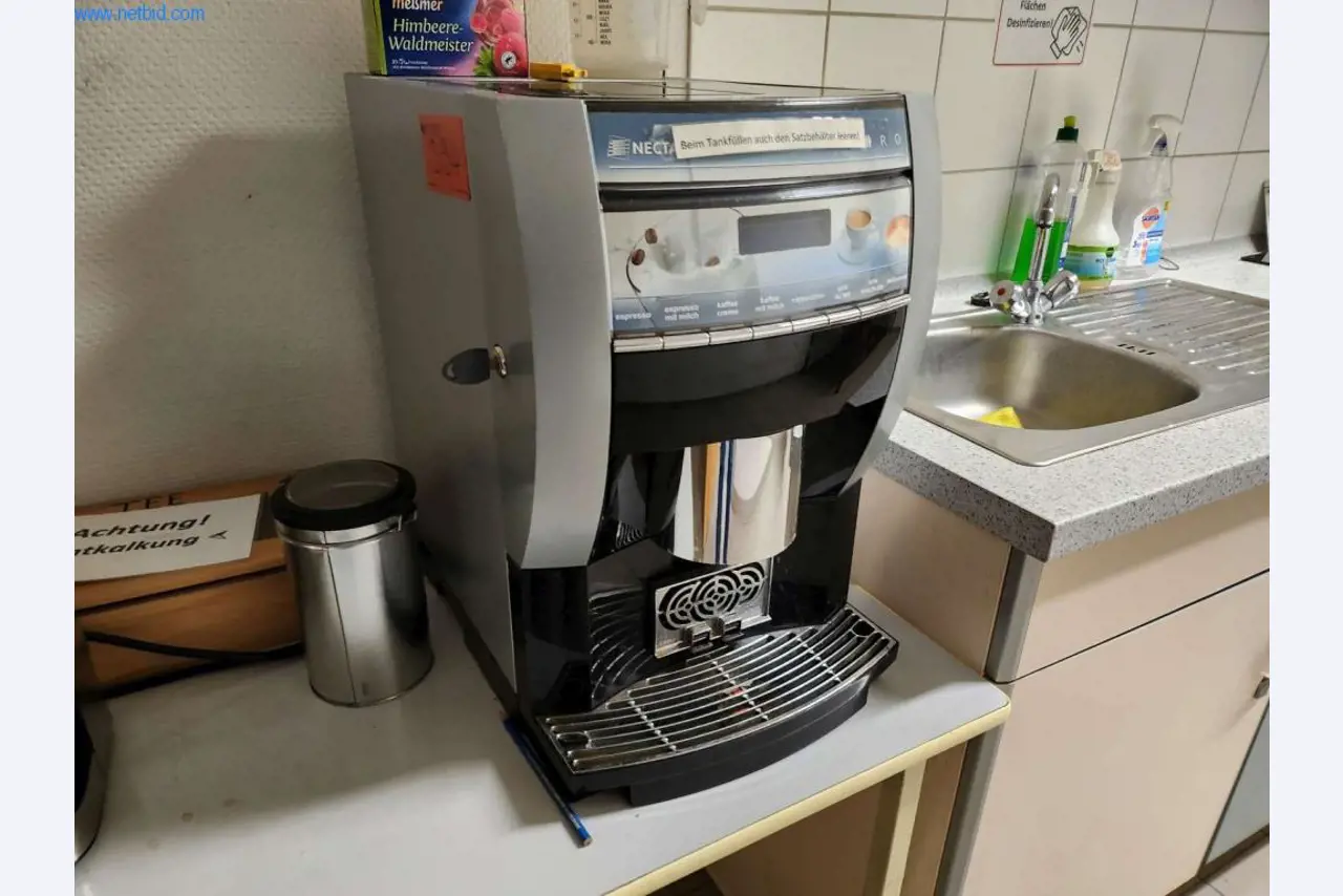 Equipos operativos y comerciales-1