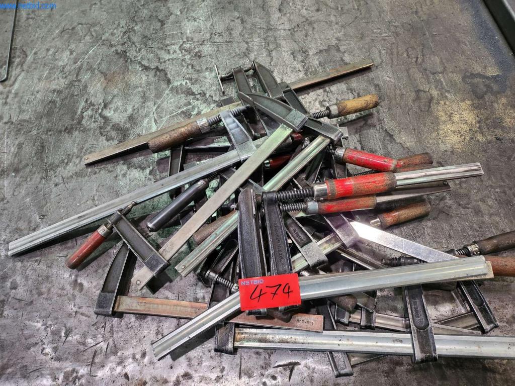 Betriebs- und Geschäftsaussattung-1