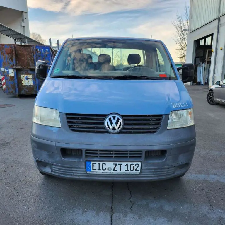 Transporteur VW T5 1.9 TDI