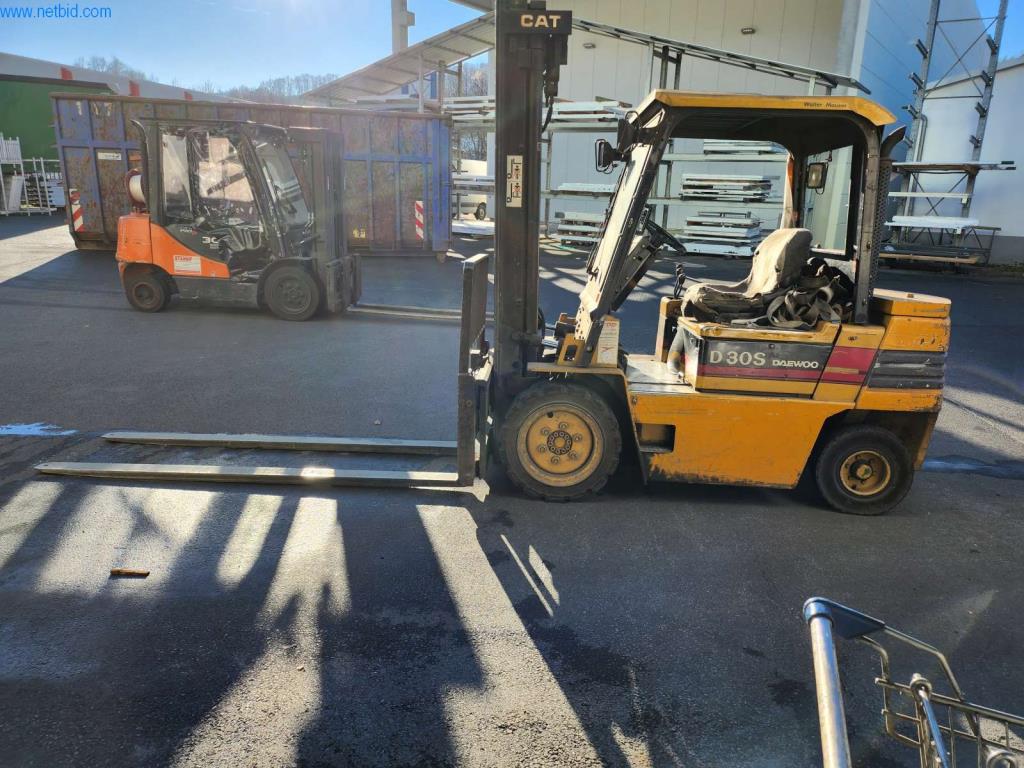 Equipamento operacional e comercial-4