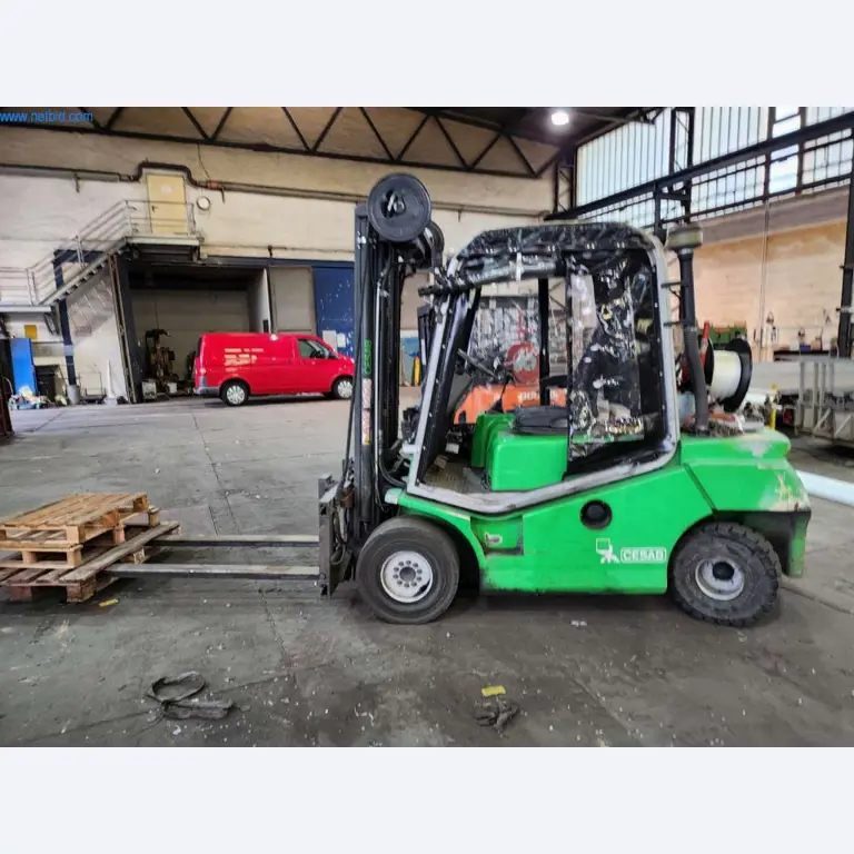 Equipos operativos y comerciales-1