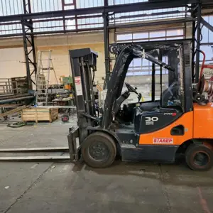 Chariot élévateur diesel (libération ultérieure) Doosan 30 Pro 5