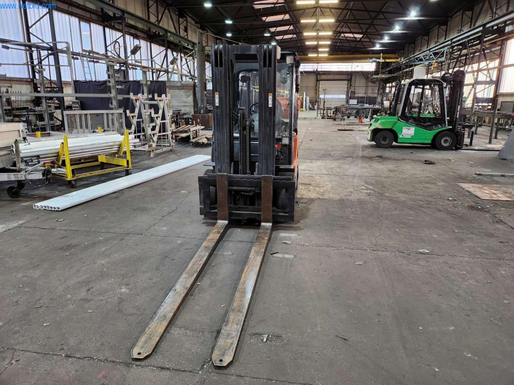 Betriebs- und Geschäftsaussattung-2