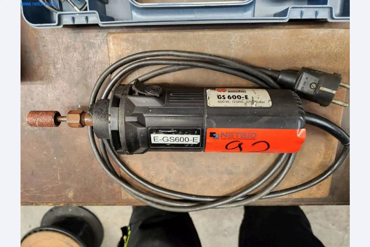 Equipos operativos y comerciales-1