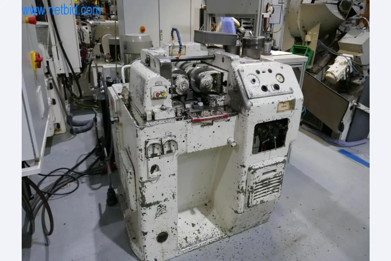 Machines pour le travail des métaux/la déformation à froid-1