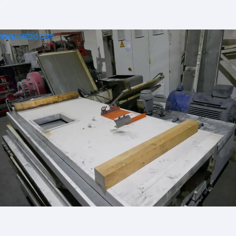 Máquinas para trabalhar metais/conformação a frio-17