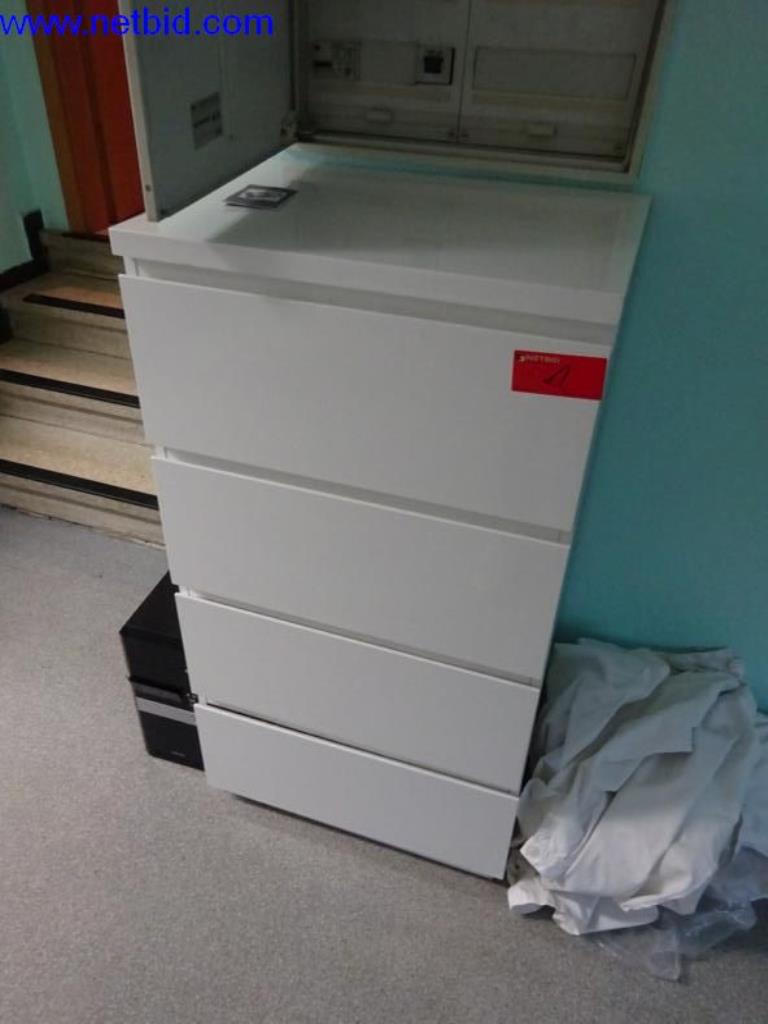 Laboratorijska oprema-3