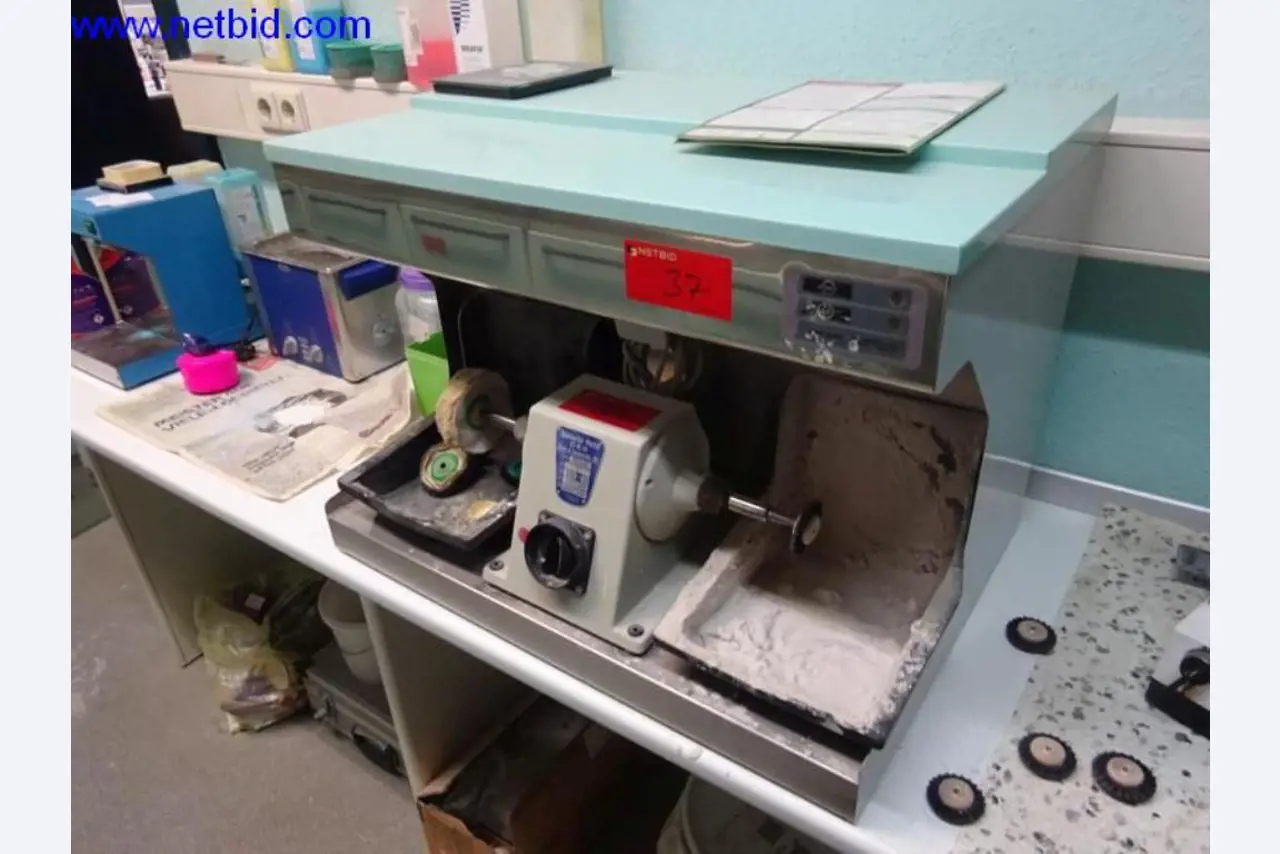 Laboratory equipment-1