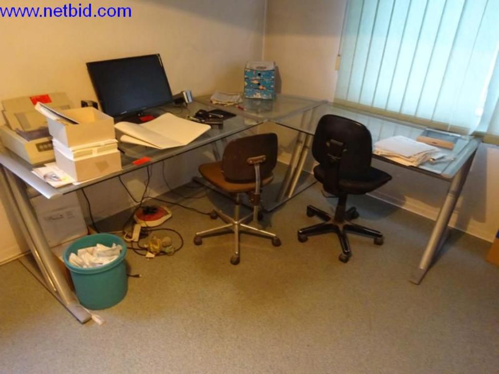 Laboratory equipment-1