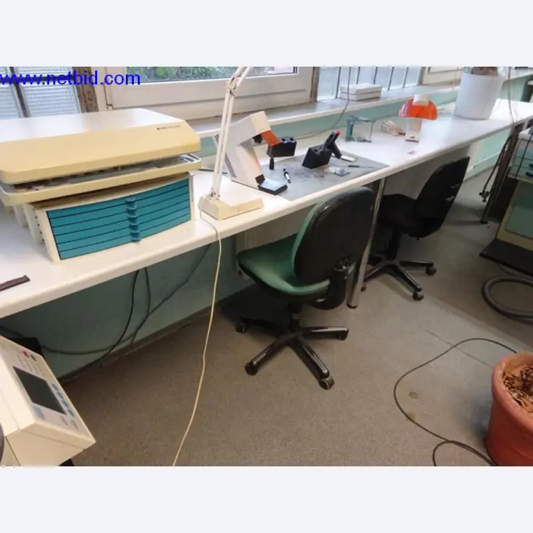 Laboratorní vybavení-2