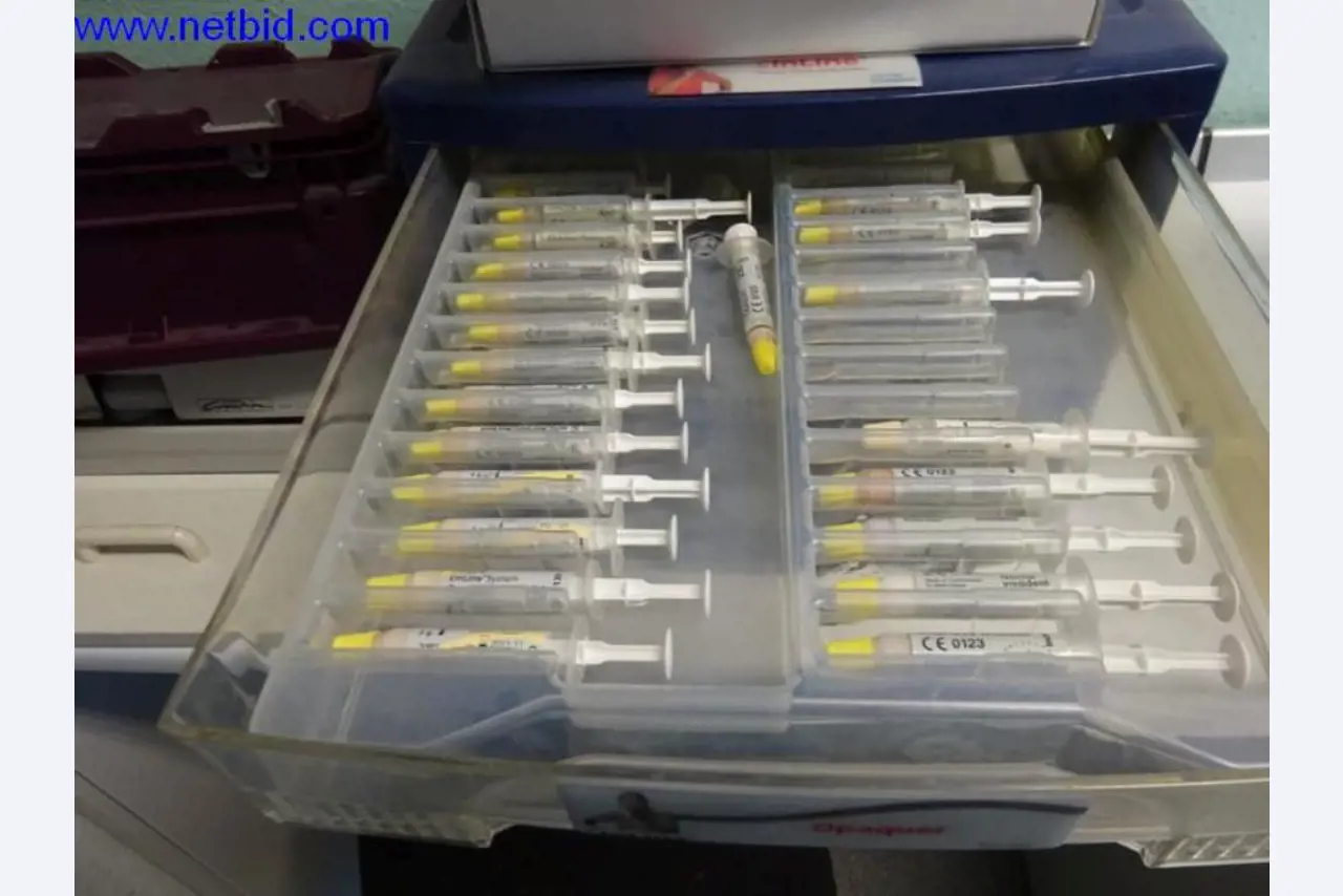 Laboratorní vybavení-4