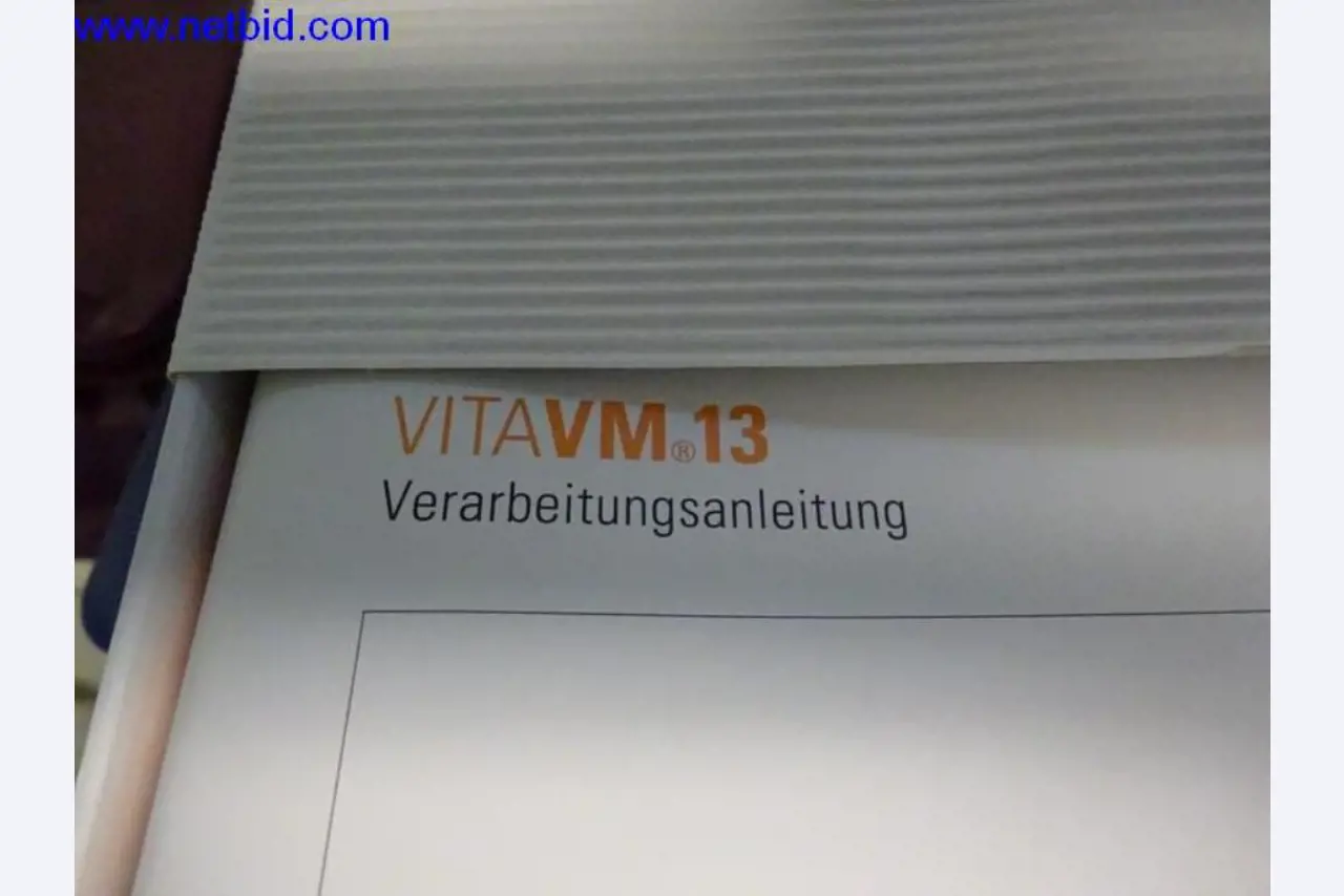Laboratorní vybavení-8