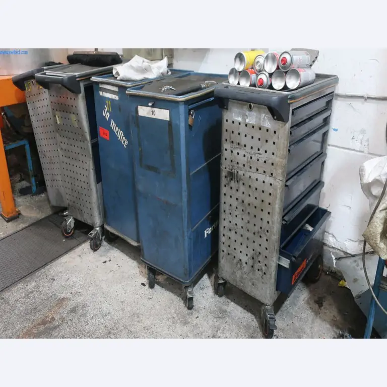 Máquinas y equipos técnicos en el ámbito del moldeo por inyección de plásticos (1600 - 23000 kN)-1