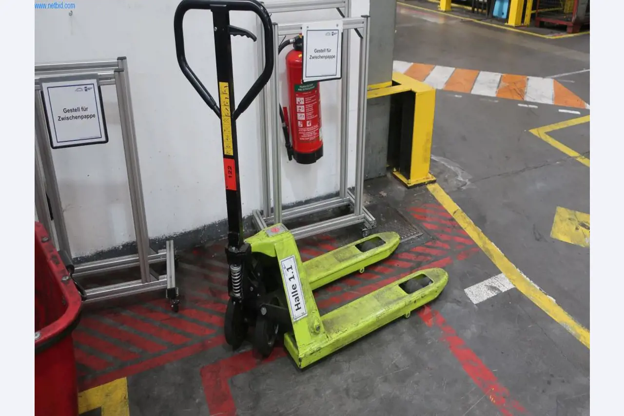 Machines en technische uitrusting op het gebied van kunststof spuitgieten (1600 - 23000 kN)-1