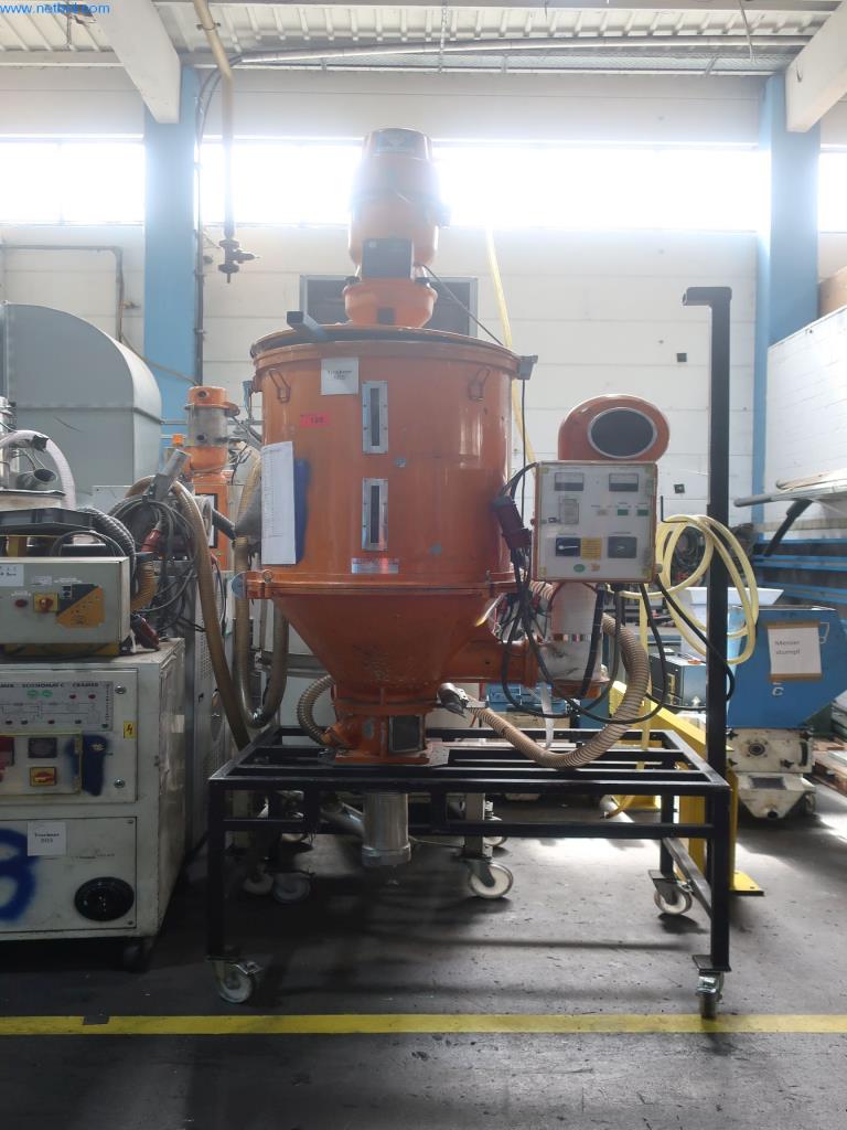 Stroje a technická zařízení v oblasti vstřikování plastů (1600 - 23000 kN)-1