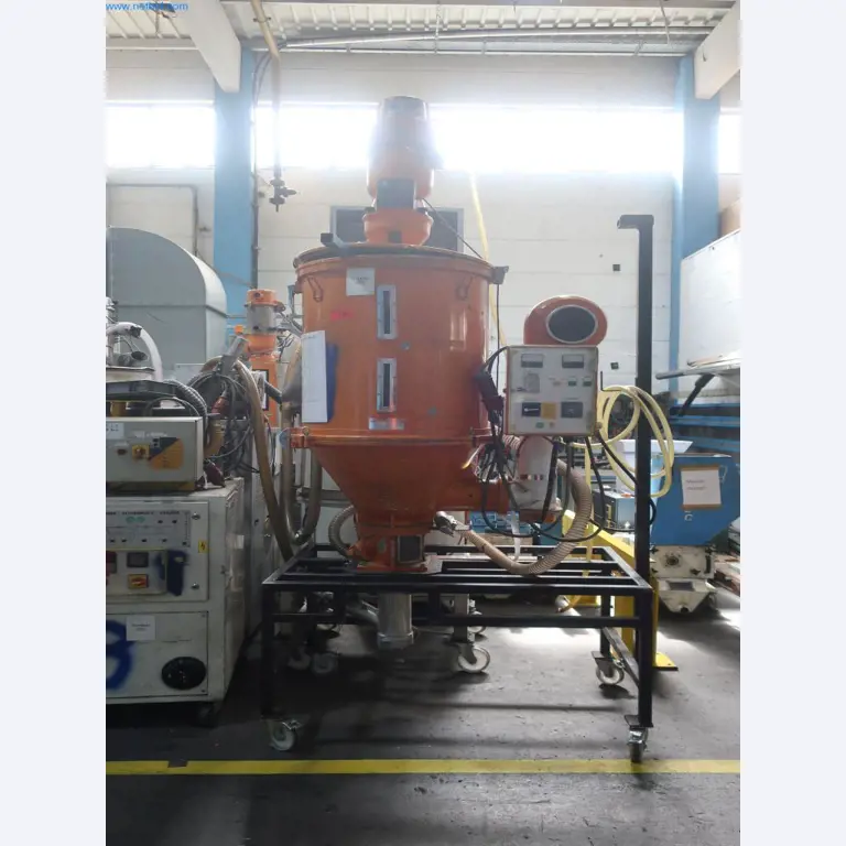 Stroje a technická zařízení v oblasti vstřikování plastů (1600 - 23000 kN)-1