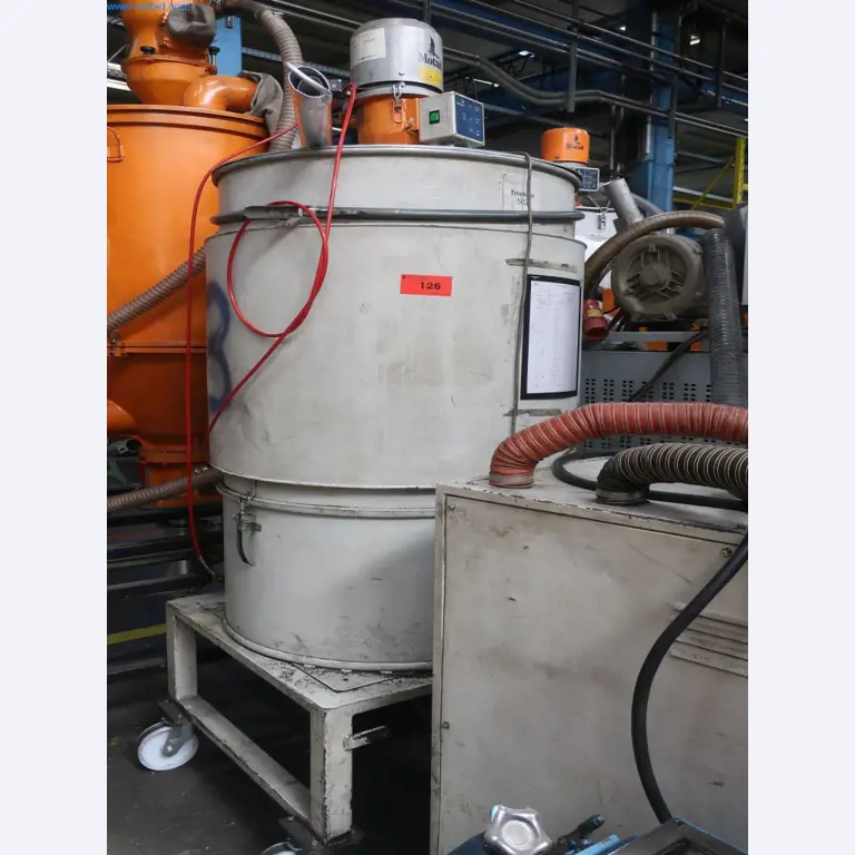 Máquinas y equipos técnicos en el ámbito del moldeo por inyección de plásticos (1600 - 23000 kN)-2