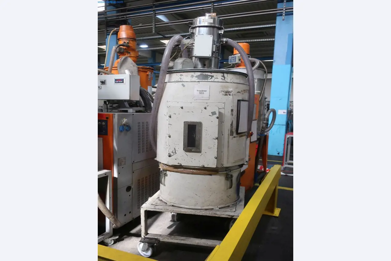 Maschinen und technische Anlagen aus dem Bereich Kunststoffspritzguss (1600 - 23000 kN)-2