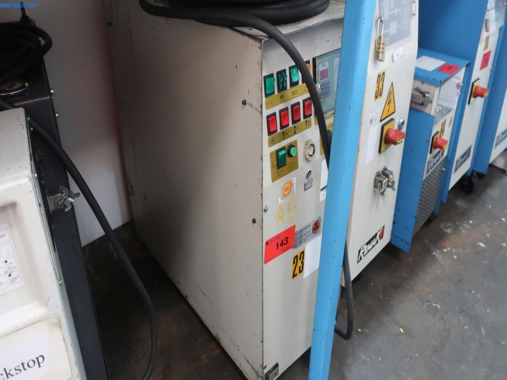 Stroje a technická zařízení v oblasti vstřikování plastů (1600 - 23000 kN)-1