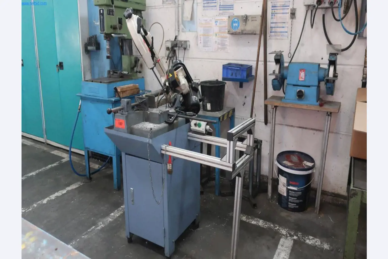 Máquinas y equipos técnicos en el ámbito del moldeo por inyección de plásticos (1600 - 23000 kN)-1