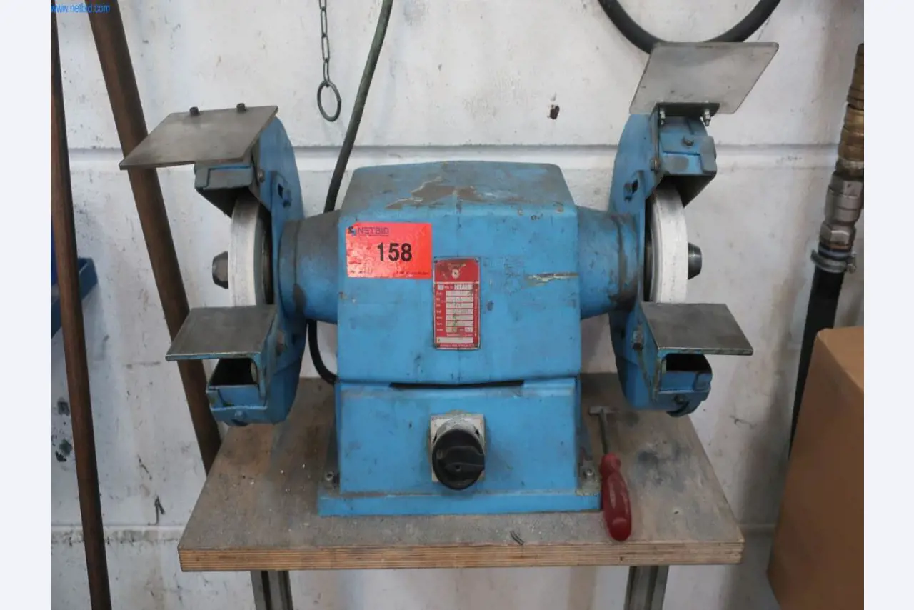 Máquinas y equipos técnicos en el ámbito del moldeo por inyección de plásticos (1600 - 23000 kN)-1