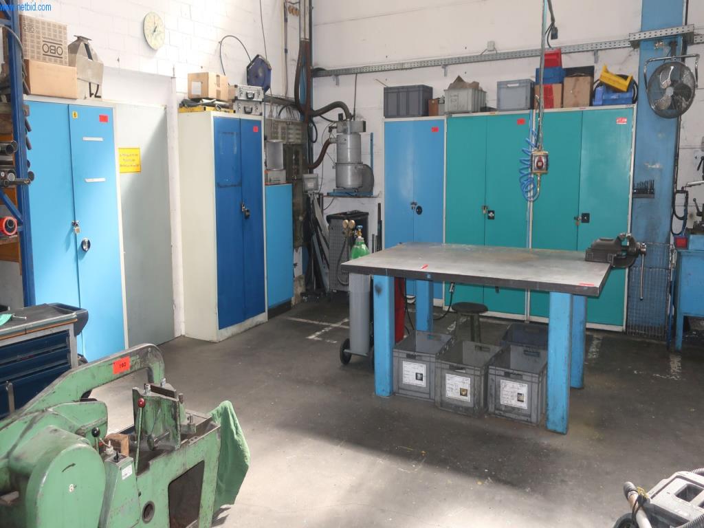 Maschinen und technische Anlagen aus dem Bereich Kunststoffspritzguss (1600 - 23000 kN)-1